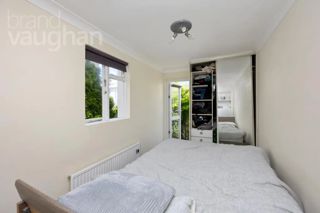 2 bed Apartment