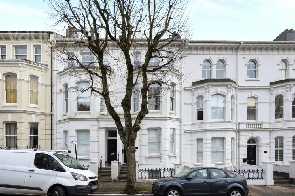 2 bed Apartment