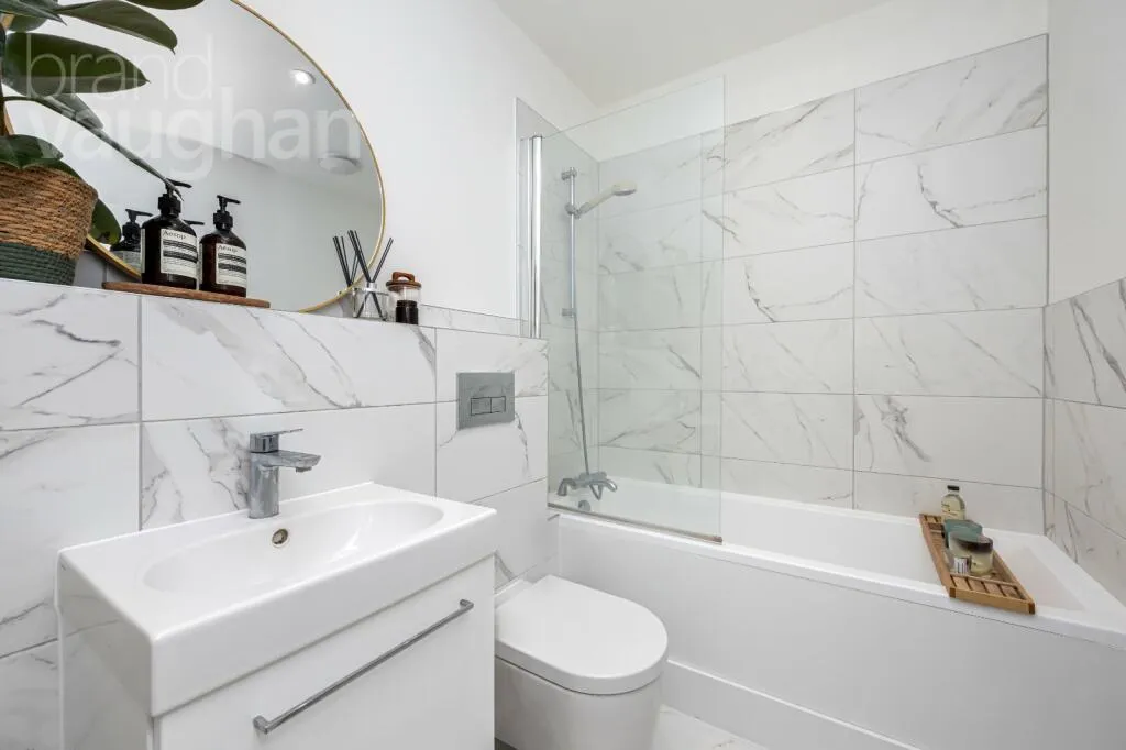 2 bed Apartment