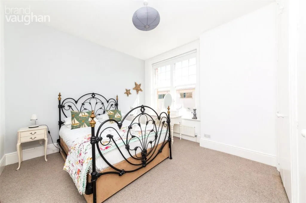 2 bed Apartment