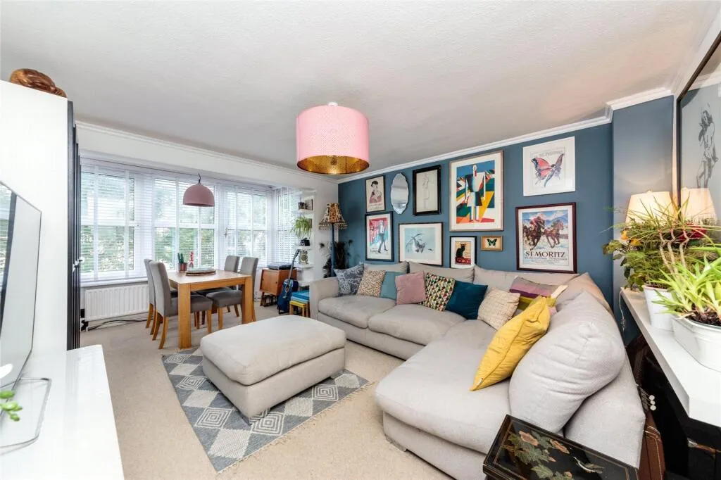 2 bed Apartment
