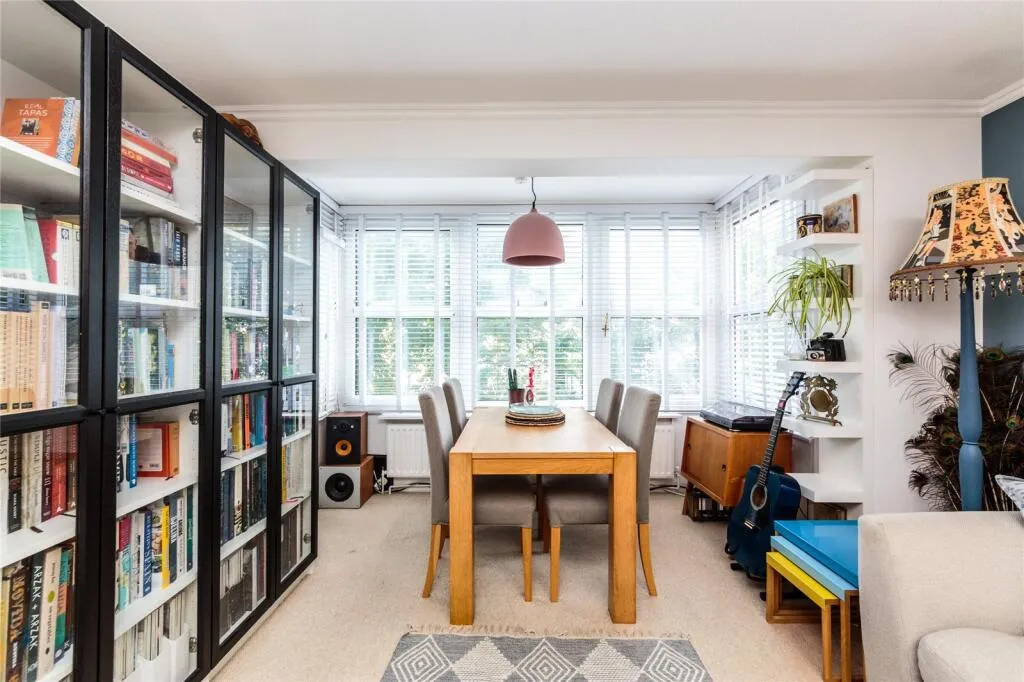 2 bed Apartment