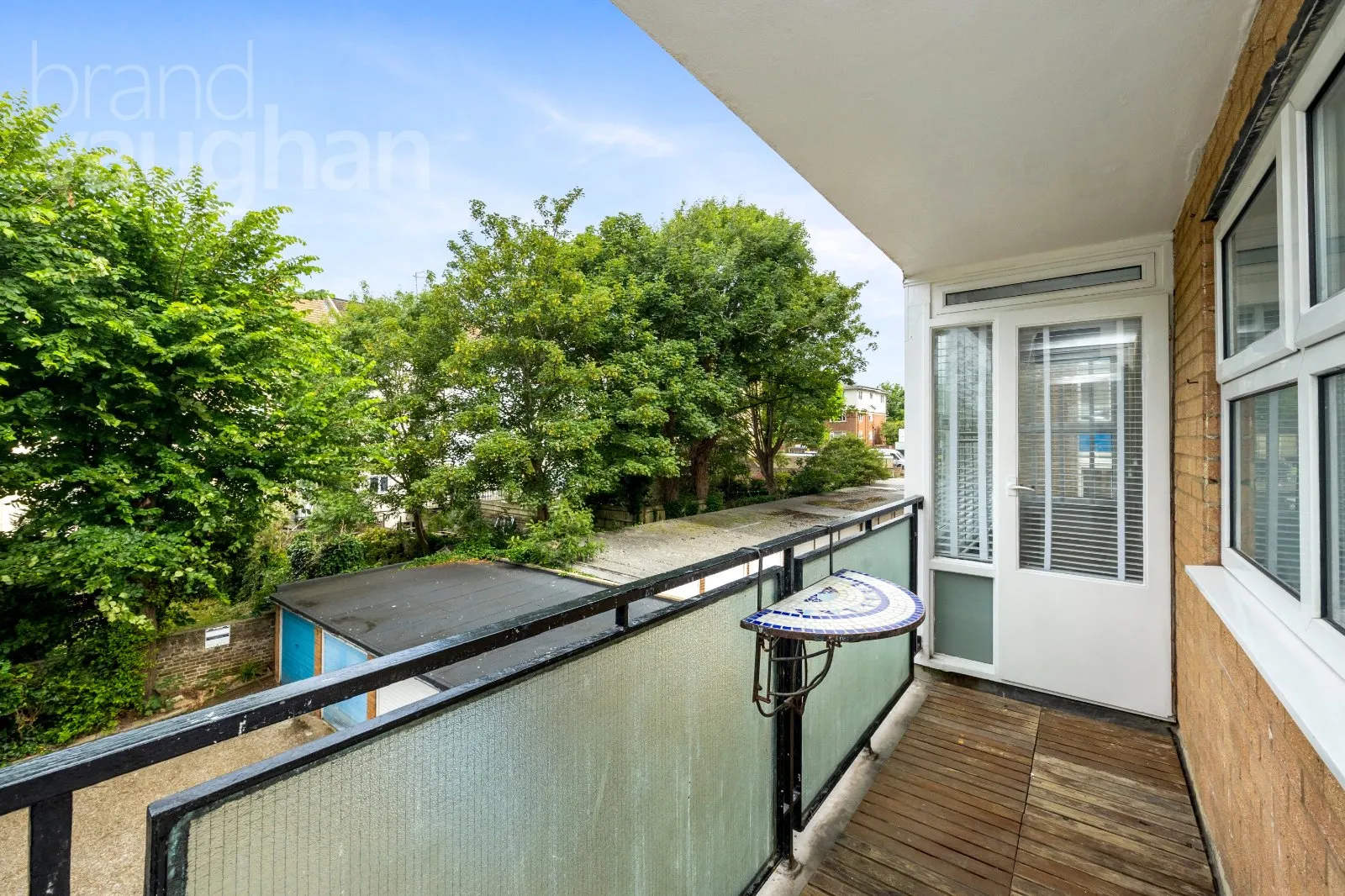 2 bed Apartment