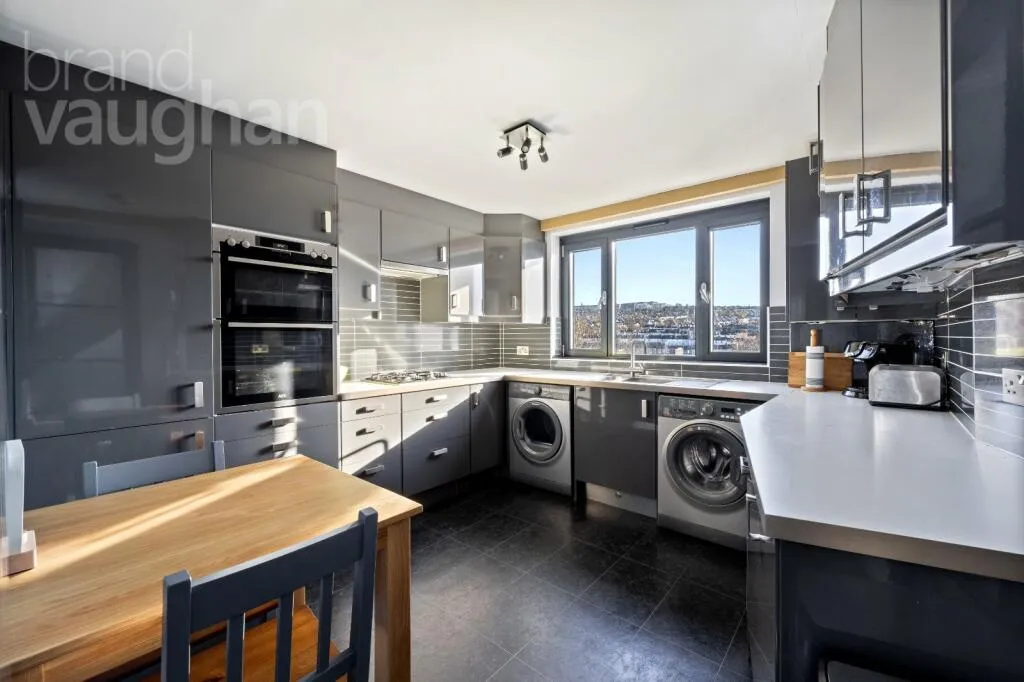 2 bed Terraced