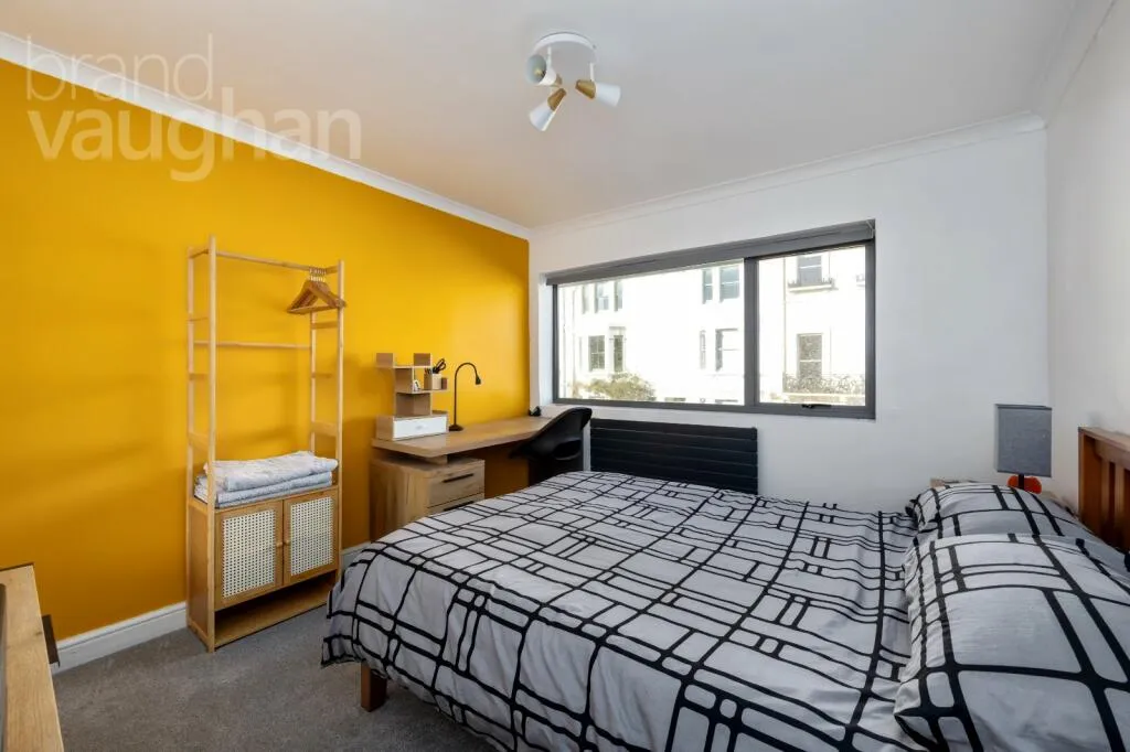 2 bed Terraced