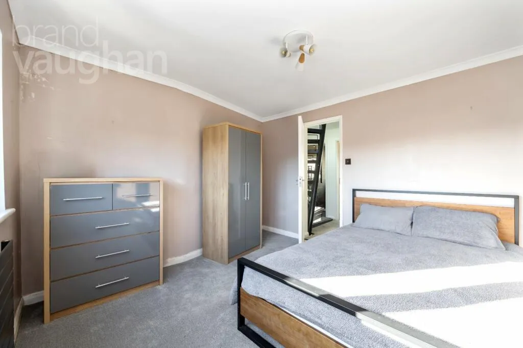 2 bed Terraced