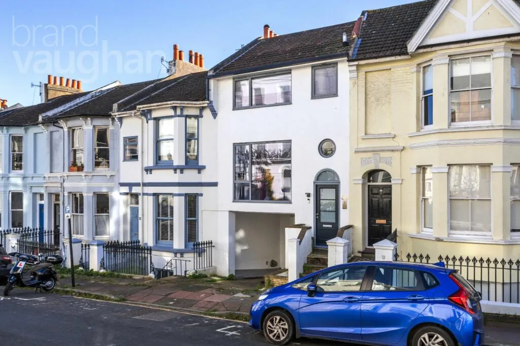 2 bed Terraced