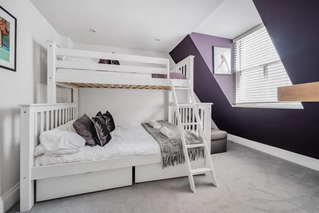 3 bed Terraced
