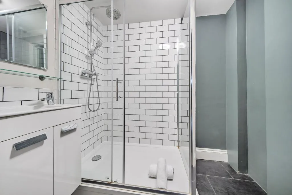 3 bed Terraced