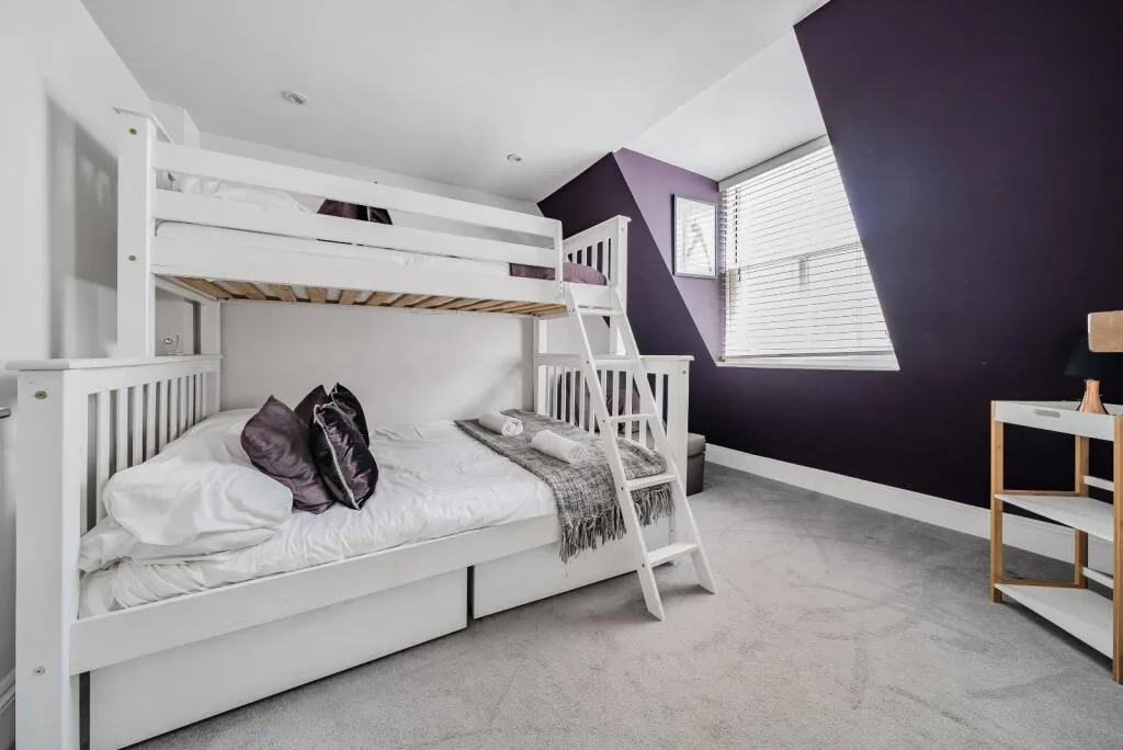 3 bed Terraced