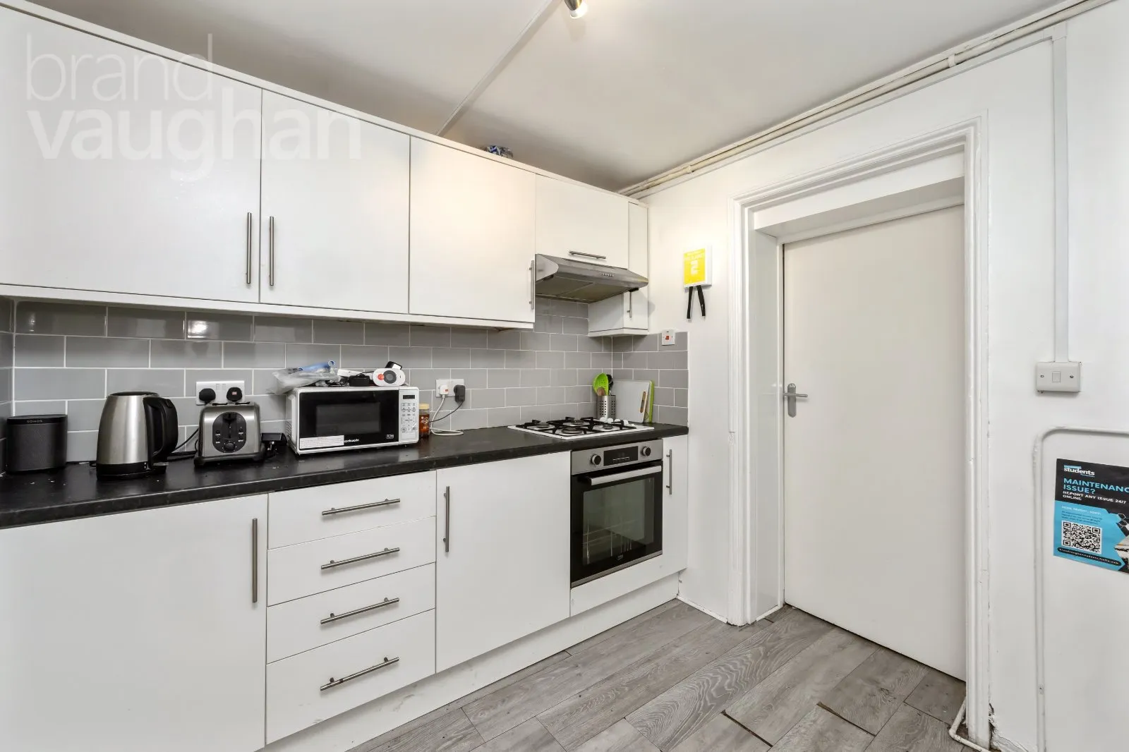 5 bed Terraced