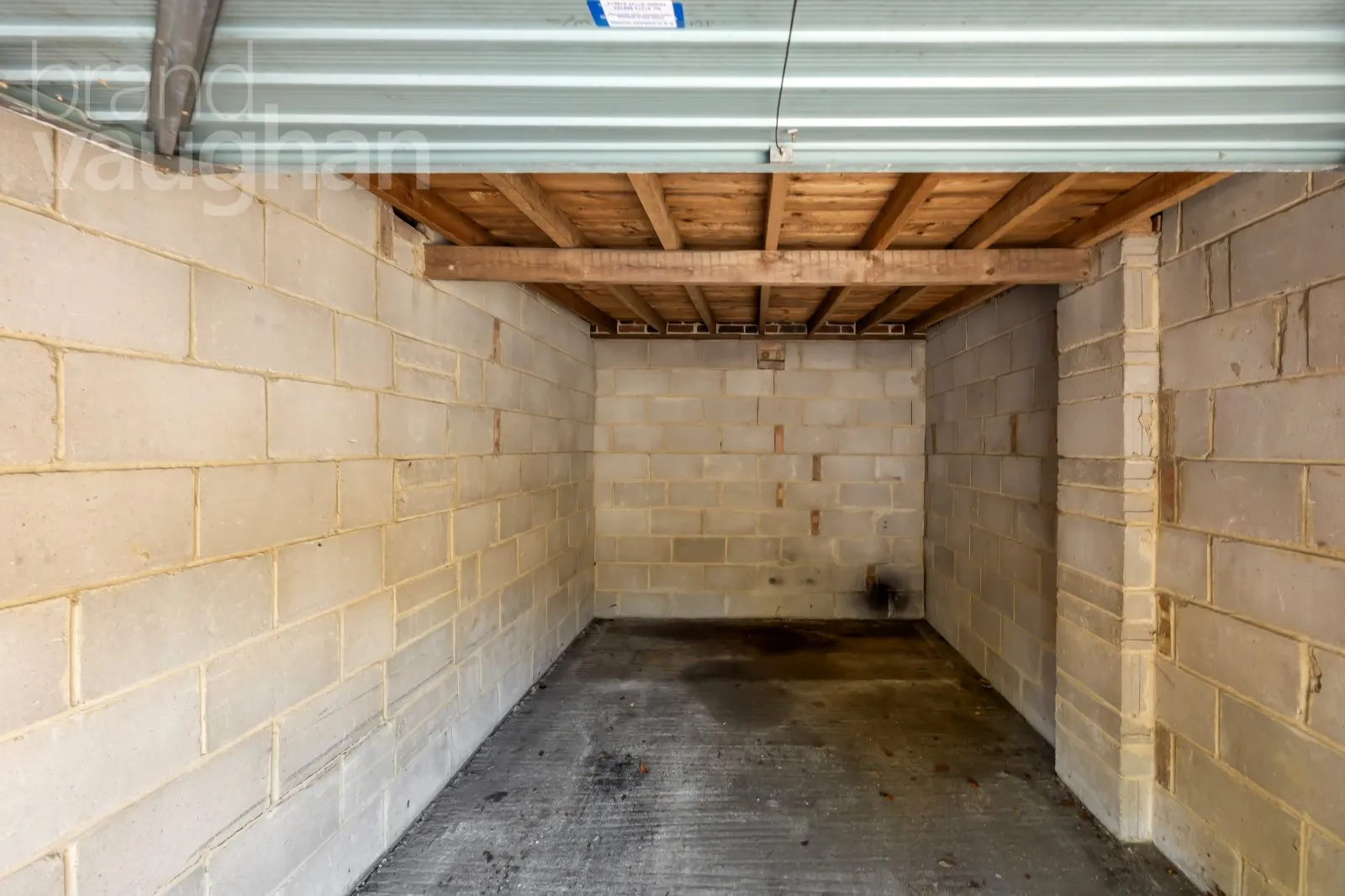 2 bed Apartment