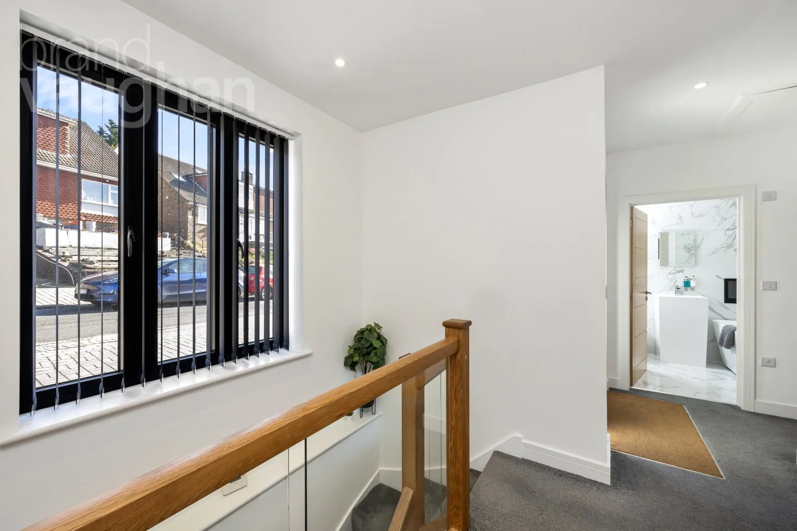 4 bed Detached