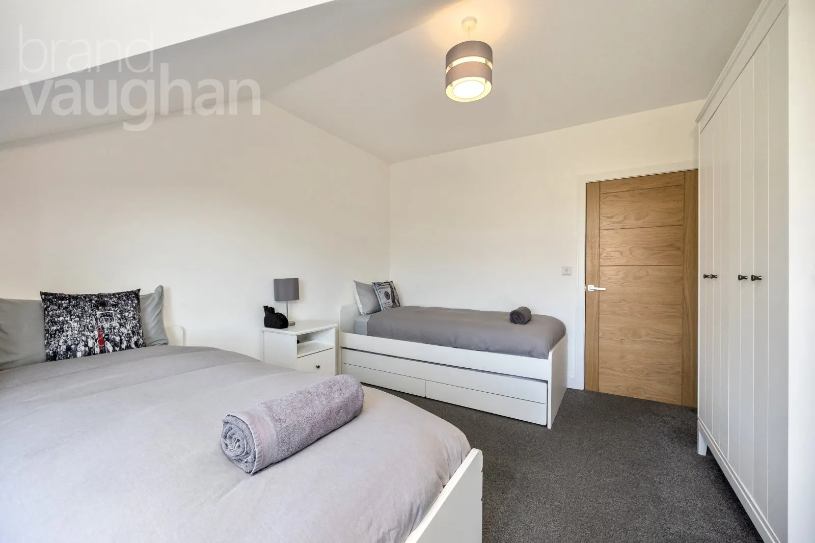 4 bed Detached