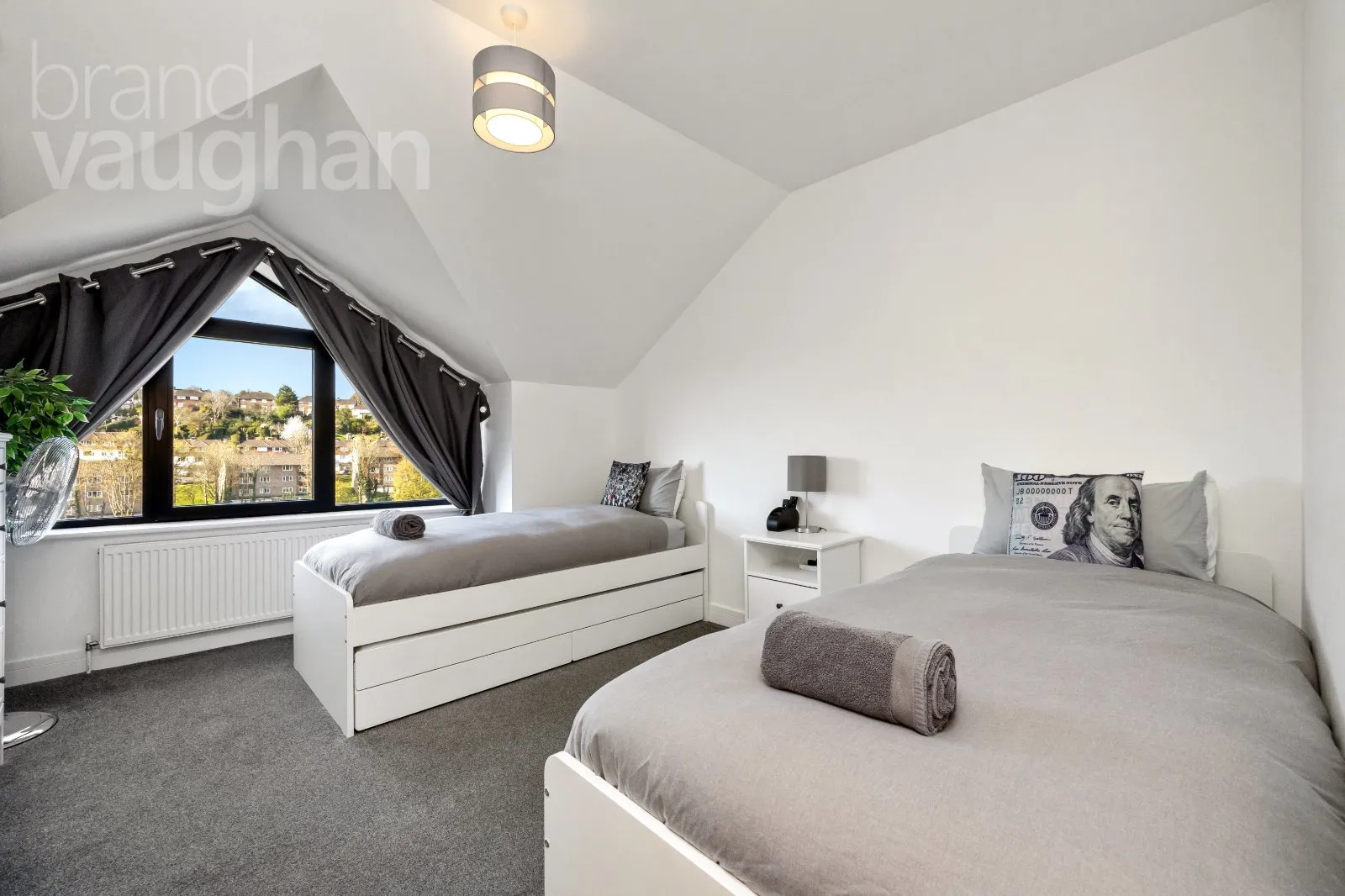 4 bed Detached