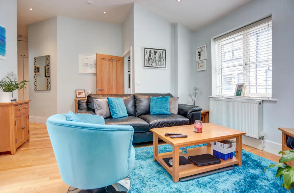 2 bed Semi-Detached Bungalow