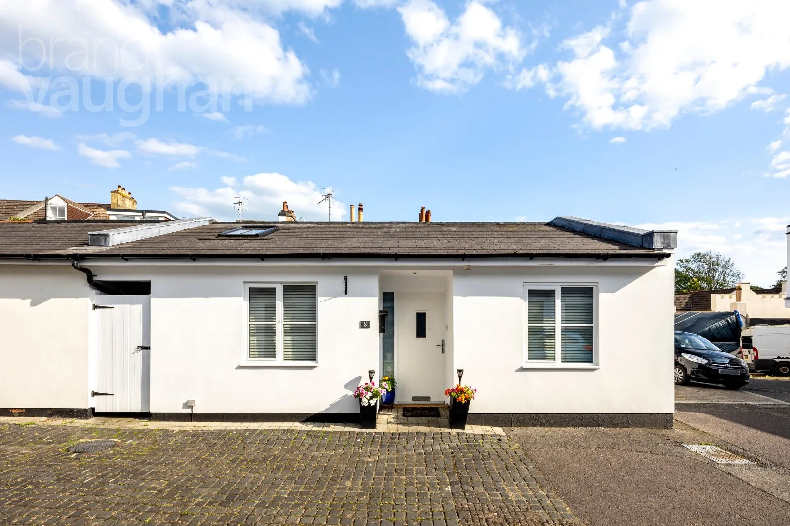 2 bed Semi-Detached Bungalow