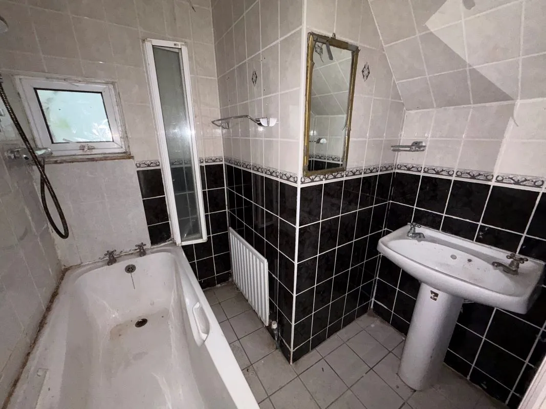 St Patricks Terrace, Kilrush, County Clare, V15 W443 - Online Auctions