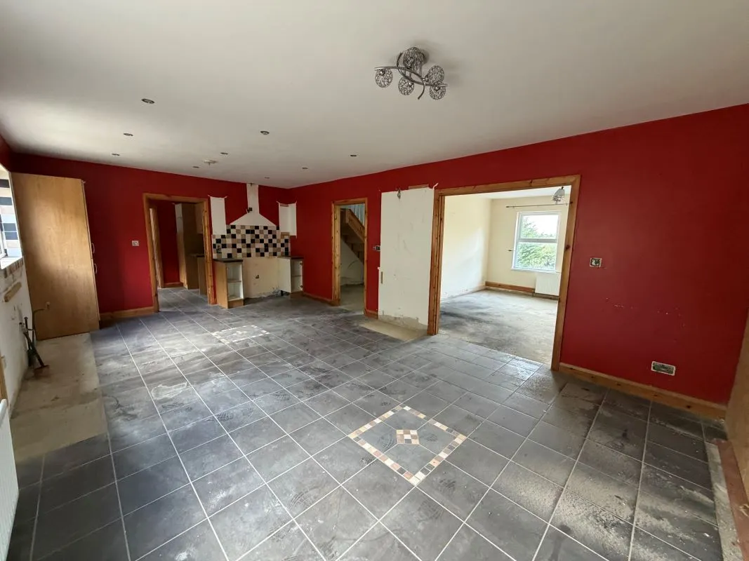 Dooish, Newtowncunningham, County Donegal, F93 A0E0 - Online Auctions