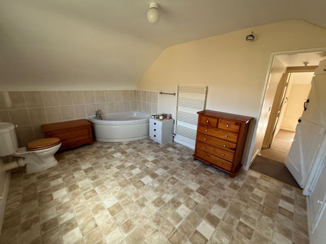 Ardmanagh, Schull, Co. Cork, P81 E242 - Online Auctions