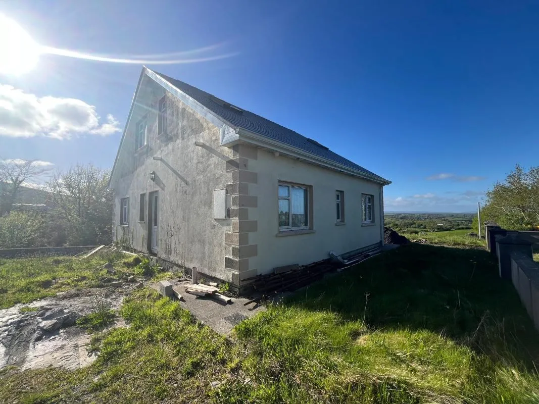 Bungalow, Larhardane,, Ballina,, Co. Mayo, F26 Y8X0 - Online Auctions
