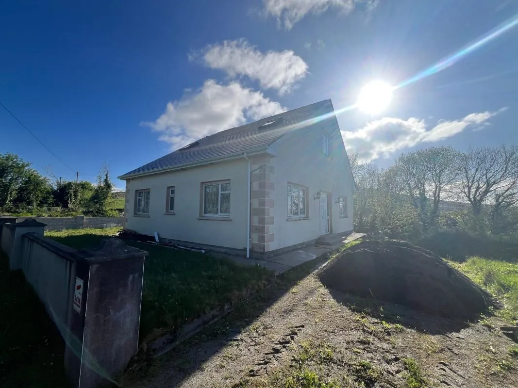 Bungalow, Larhardane,, Ballina,, Co. Mayo, F26 Y8X0 - Online Auctions