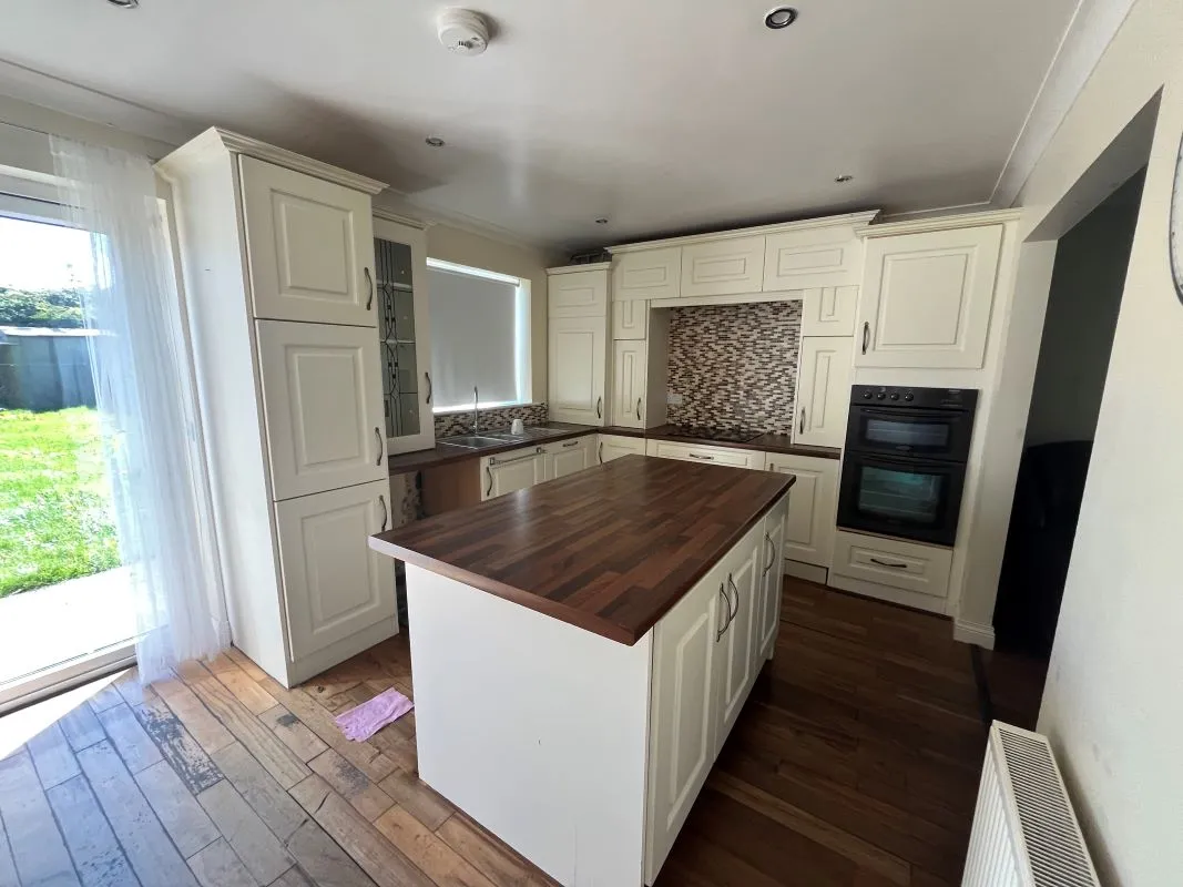 College Manor, Dundalk, Louth, A91 VH9K - Online Auctions