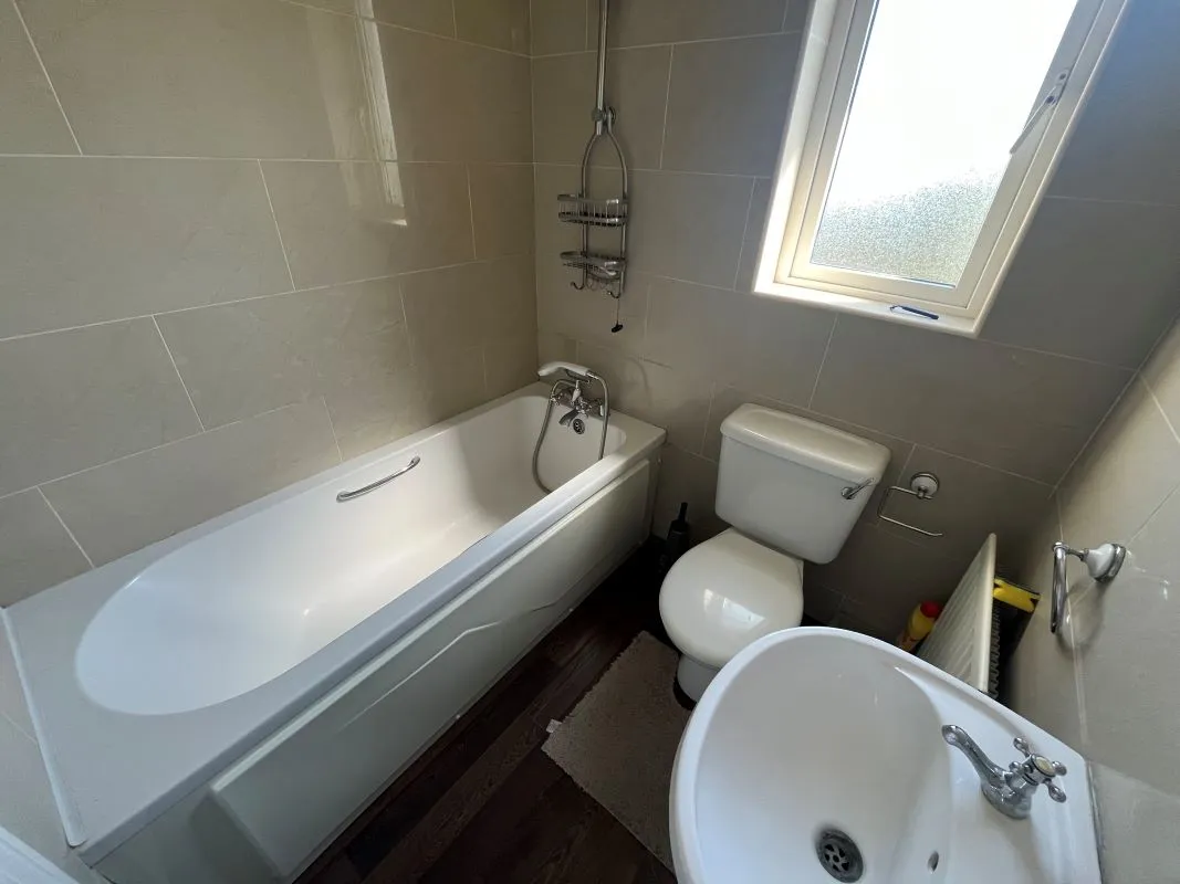 College Manor, Dundalk, Louth, A91 VH9K - Online Auctions
