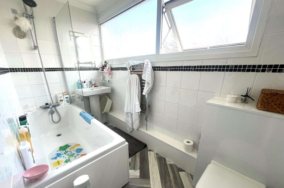 3 bed Terraced