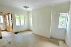 1 bed Maisonette
