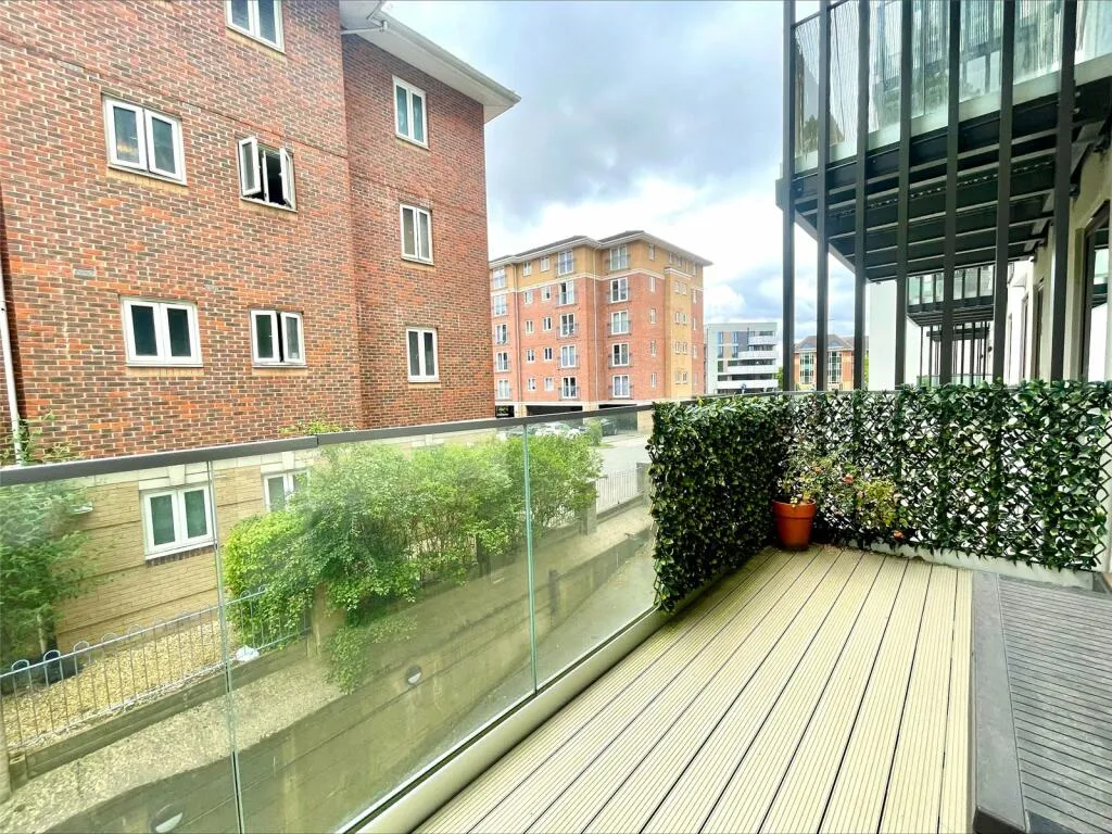 1 bed Apartment