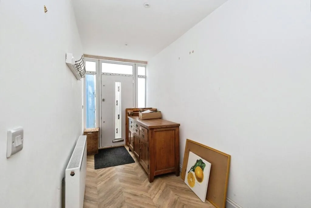 3 bed Detached