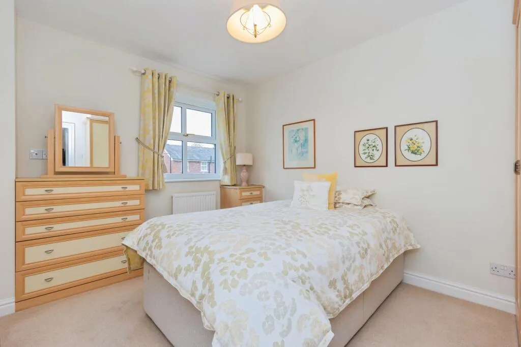 3 bed Terraced
