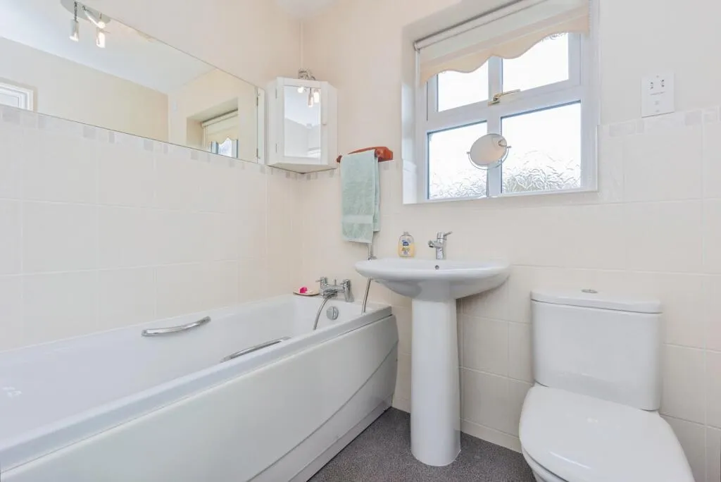 3 bed Terraced
