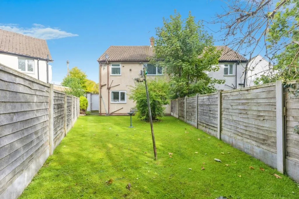 3 bed Semi-Detached