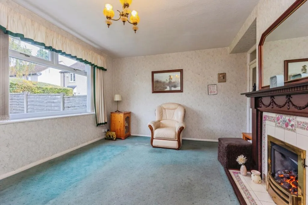 3 bed Semi-Detached