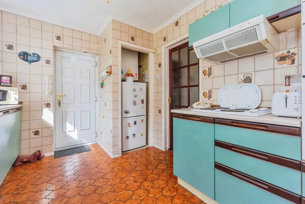 3 bed Semi-Detached