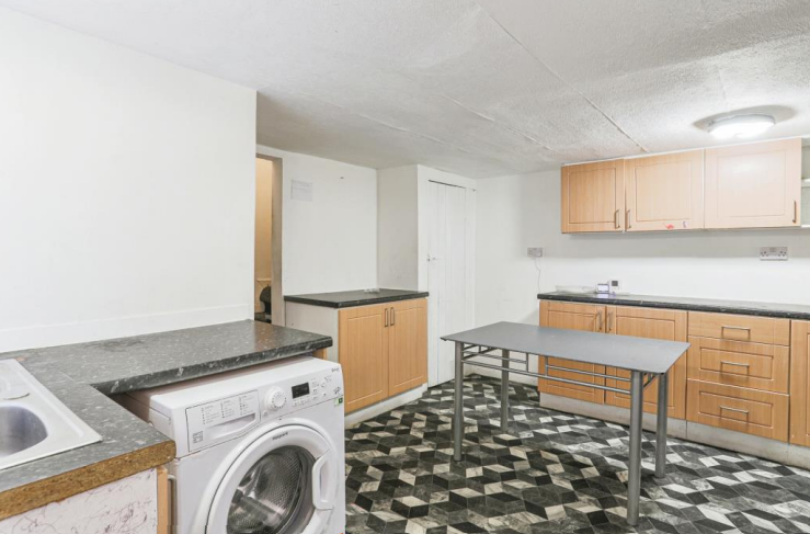 2 bed Terraced