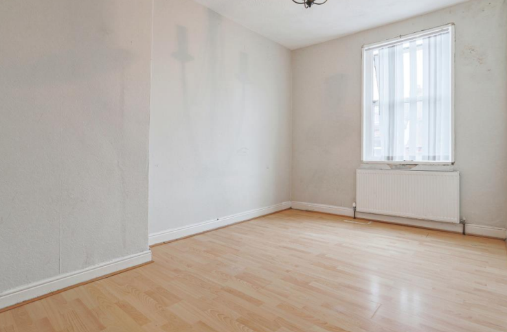 2 bed Terraced