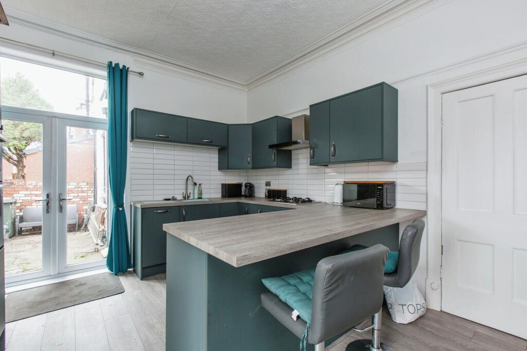 3 bed Semi-Detached