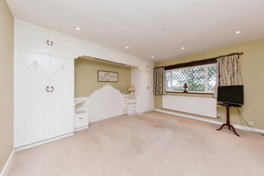 3 bed Character Property