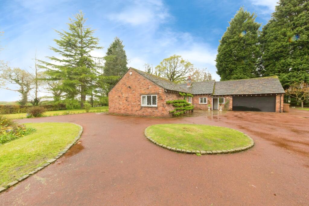 3 bed Character Property