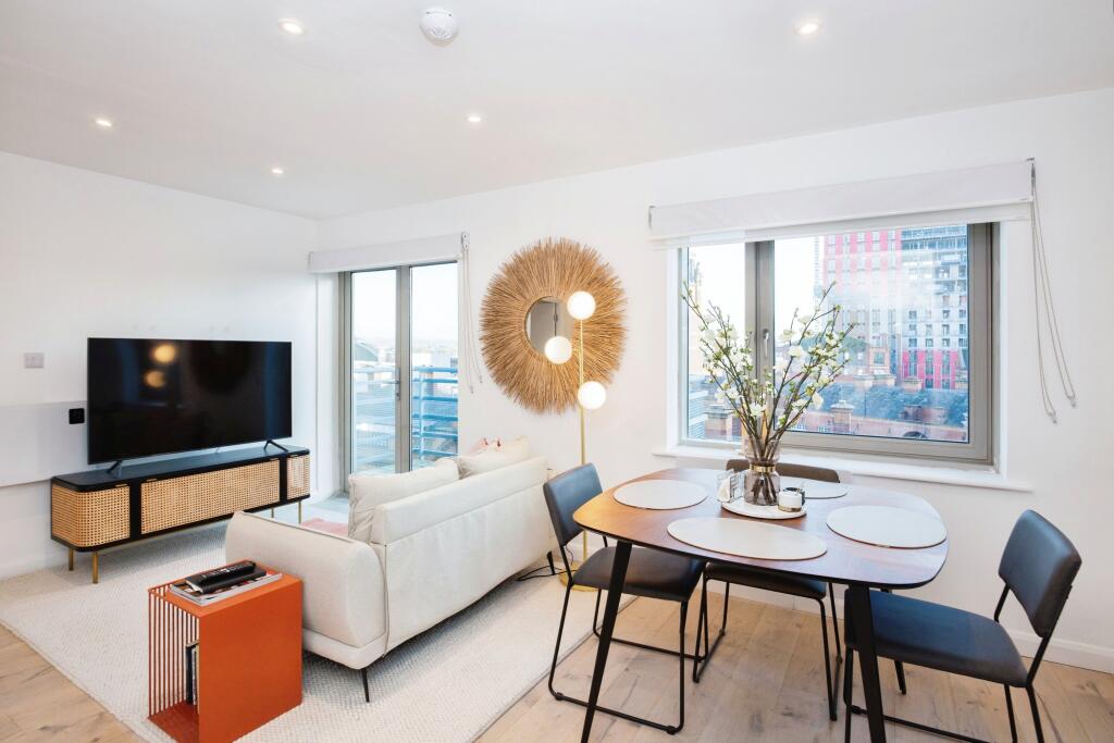 2 bed Apartment