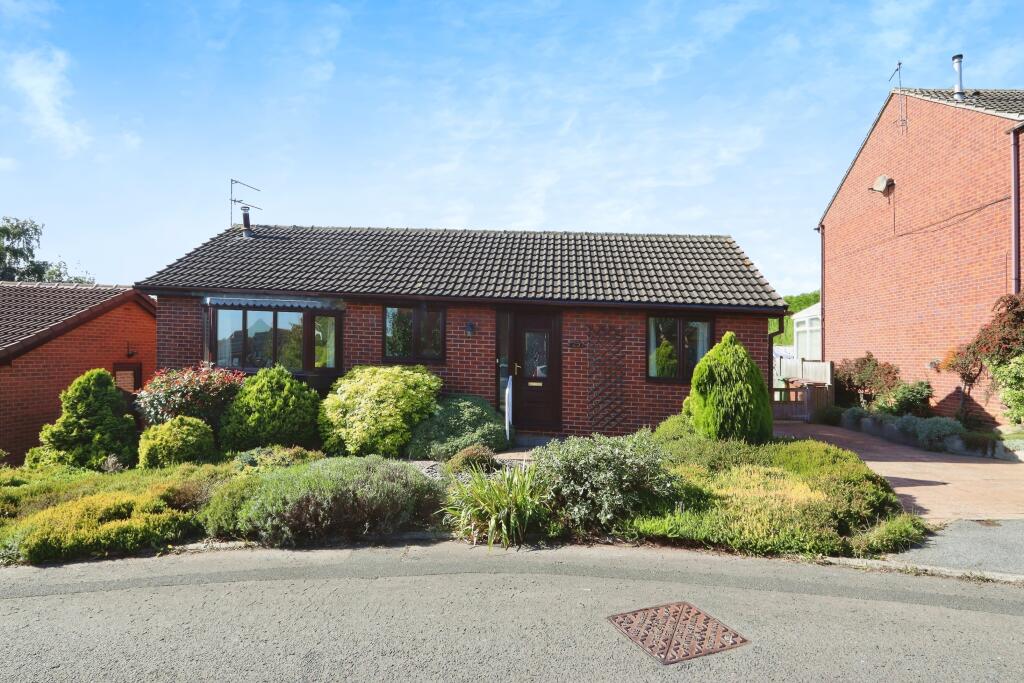 2 bed Detached Bungalow