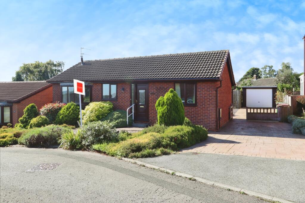 2 bed Detached Bungalow