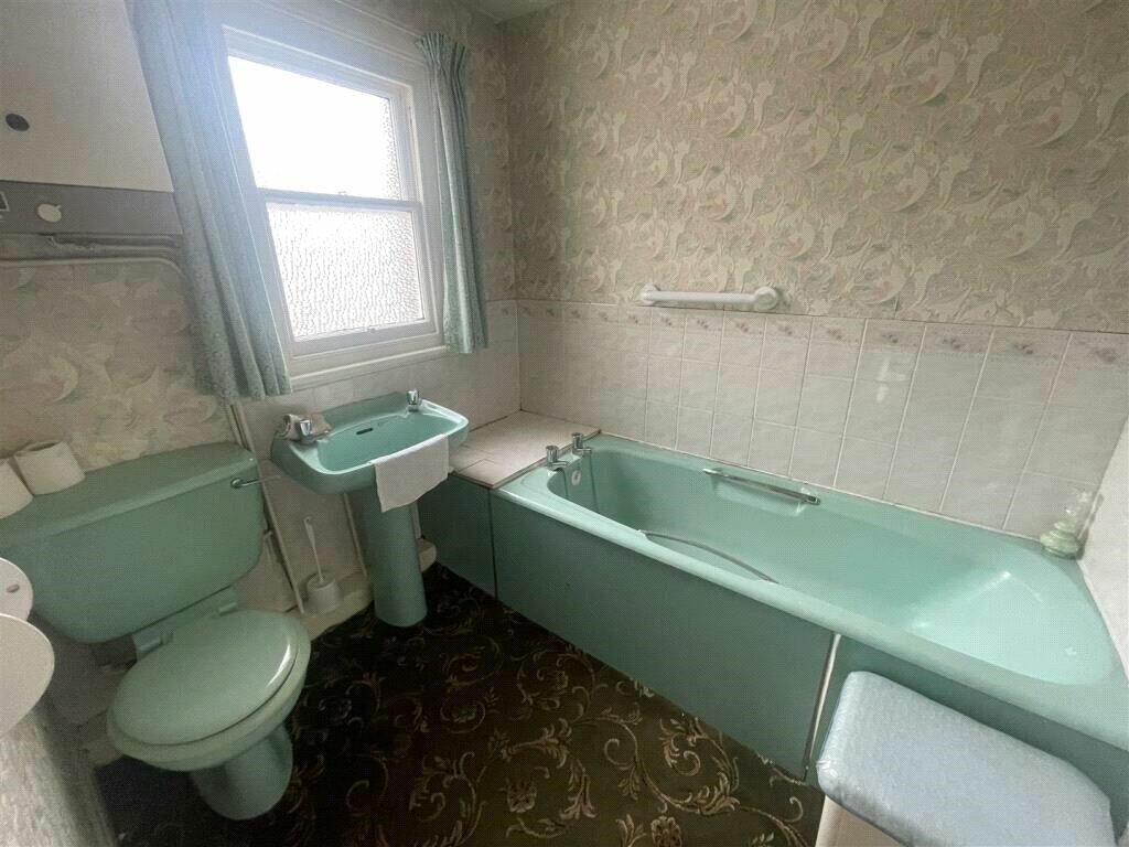 2 bed Terraced