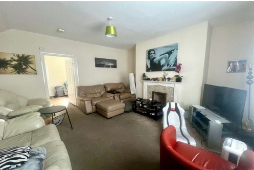 2 bed Terraced