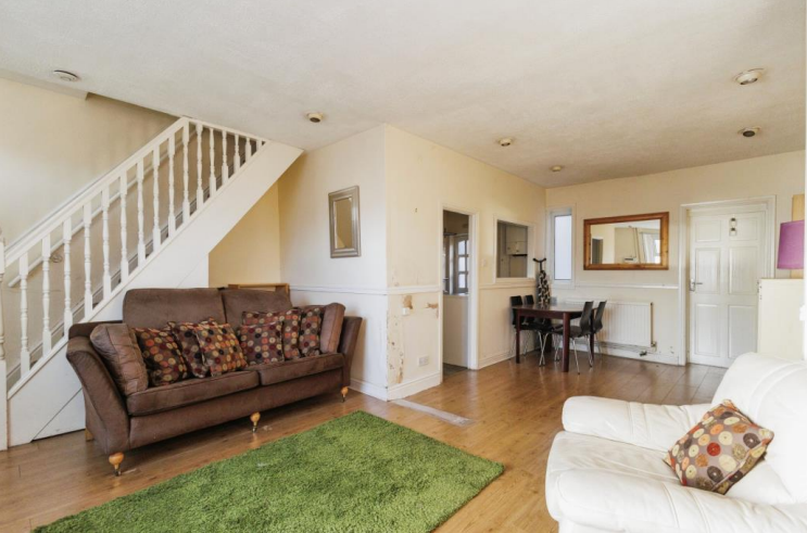 3 bed Terraced