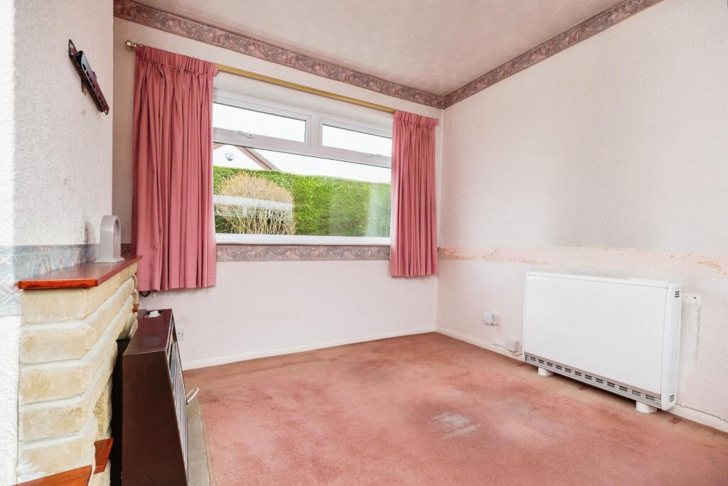 2 bed Bungalow