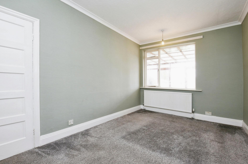 2 bed Semi-Detached Bungalow